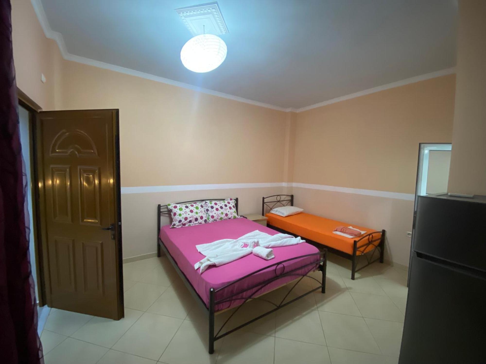 Vila Panorama Ksamil Habitación foto